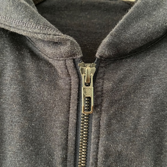 Lululemon men's Cross-Cut Hoodie, M, blue - Picture 3 of 7